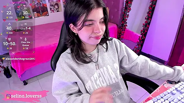 Snapshot of selina_lovers_ chatting on 03/24/26, 03:55 selina lovers online show from 03/24/26, 03:55