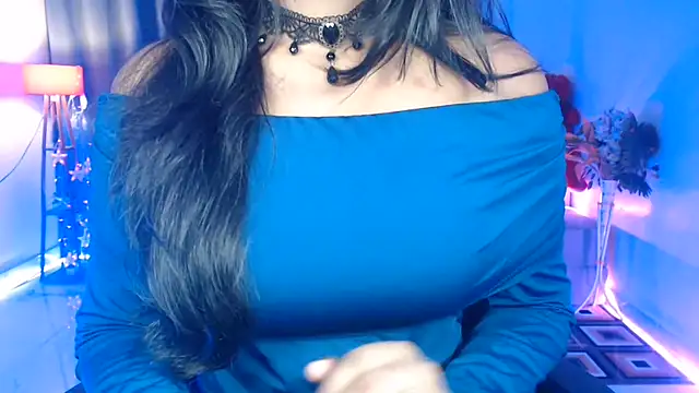 Rashiii  online show from 07/11/26, 10:00