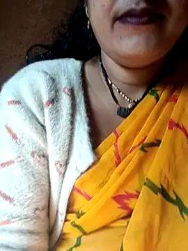 Snapshot of Rayal_bhabi chatting on 12/23/25, 03:59 Rayal bhabi online show from 12/23/25, 03:59