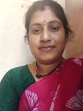 Snapshot of Rayal_bhabi chatting on 04/15/26, 10:11 Rayal bhabi online show from 04/15/26, 10:11