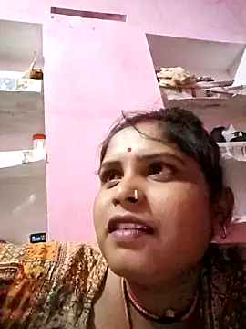 Snapshot of Manya_cute chatting on 10/23/25, 02:05 Manya cute online show from 10/23/25, 02:05