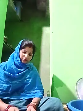 Karishma cute online show from 10/18/25, 12:06