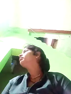 Karishma cute online show from 10/22/25, 08:52