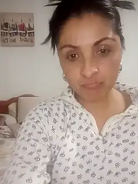 Mariapaula88 online show from 11/08/25, 08:18