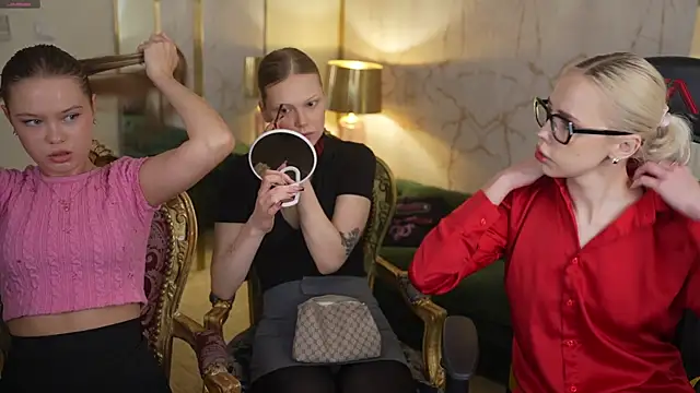 Snapshot of Jessica_start chatting on 12/02/25, 11:26 Jessica start online show from 12/02/25, 11:26