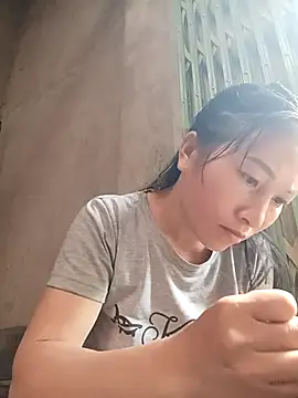 Snapshot of Meo_x chatting on 10/23/25, 01:27 Meo x online show from 10/23/25, 01:27