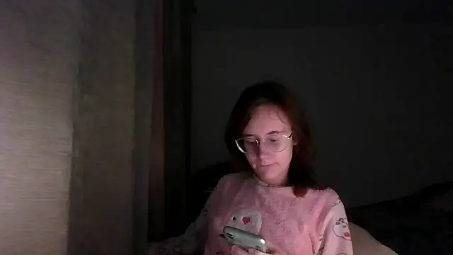 Snapshot of LuckySLove chatting on 01/08/26, 07:38 LuckySLove online show from 01/08/26, 07:38