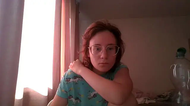 Snapshot of LuckySLove chatting on 07/02/26, 03:29 LuckySLove online show from 07/02/26, 03:29