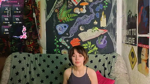 ReincarnatedAngel online show from 11/30/25, 08:24