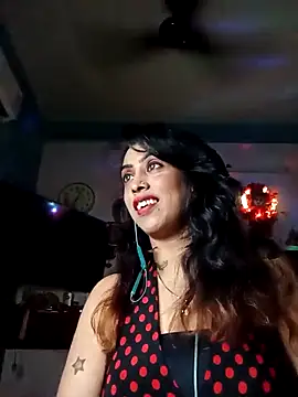 Darling Annie online show from 10/23/25, 07:12