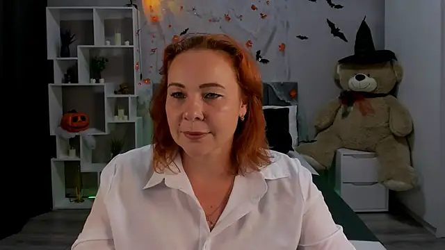 NataliKaminski online show from 10/27/25, 12:20