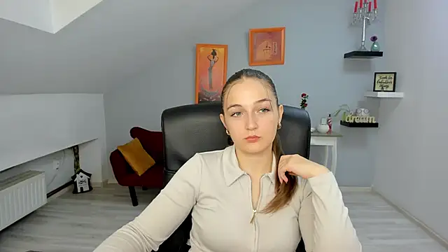 Snapshot of AnneWilsonn chatting on 10/24/25, 11:17 AnneWilsonn online show from 10/24/25, 11:17