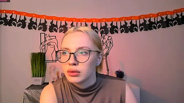 sendi cais online show from 11/03/25, 05:52