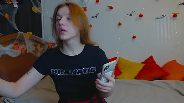 MeganNewCat online show from 10/29/25, 10:06