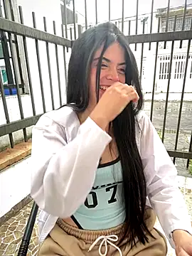 PamelaJonsom  online show from 11/06/25, 12:50