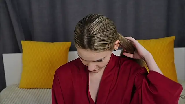 NaomiSweetheart online show from 10/18/25, 11:38