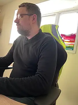 Otis Firefly online show from 10/21/25, 07:53