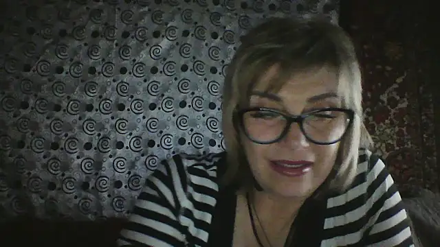 Snapshot of Lia_Ray chatting on 11/09/25, 07:45 Lia Ray online show from 11/09/25, 07:45