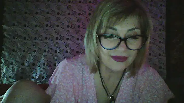 Snapshot of Lia_Ray chatting on 12/03/25, 08:29 Lia Ray online show from 12/03/25, 08:29