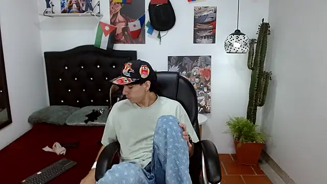 AmethystShadow17 online show from 07/01/26, 03:41