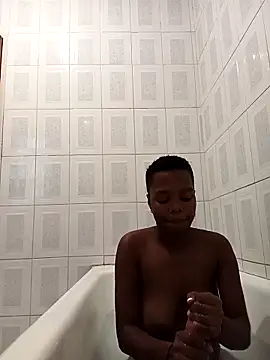 SexyLatoya05 online show from 12/03/25, 04:05