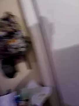 Snapshot of whateveruwanthowever chatting on 11/04/25, 01:38 whateveruwanthowever online show from 11/04/25, 01:38