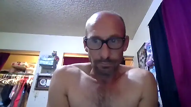 Snapshot of whateveruwanthowever chatting on 11/30/25, 09:19 whateveruwanthowever online show from 11/30/25, 09:19