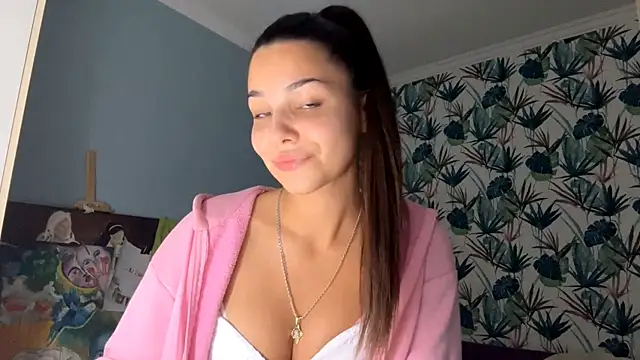 StawBerrys online show from 10/28/25, 08:22