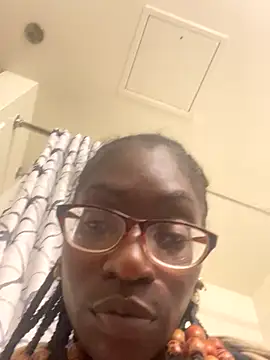 kookieee143 online show from 10/13/25, 11:16