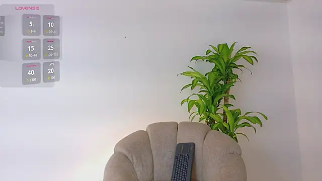 Axel Cody  online show from 05/26/26, 01:40