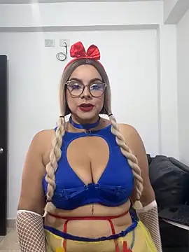 Snapshot of BBWCami_ chatting on 10/27/25, 12:20 BBWCami  online show from 10/27/25, 12:20
