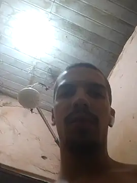 Snapshot of LoomedDilator chatting on 10/14/25, 04:02 LoomedDilator online show from 10/14/25, 04:02