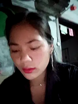 Snapshot of Lyssa-a chatting on 10/27/25, 10:58 Lyssa-a online show from 10/27/25, 10:58