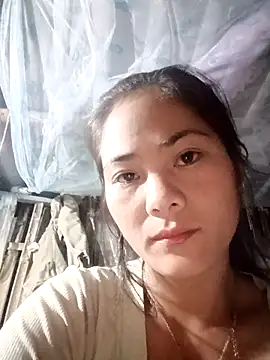 Snapshot of Lyssa-a chatting on 11/04/25, 10:42 Lyssa-a online show from 11/04/25, 10:42