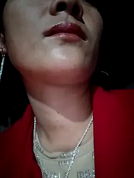 Snapshot of Lyssa-a chatting on 11/06/25, 11:26 Lyssa-a online show from 11/06/25, 11:26