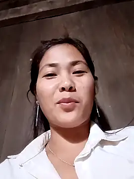 Snapshot of Lyssa-a chatting on 11/11/25, 03:39 Lyssa-a online show from 11/11/25, 03:39