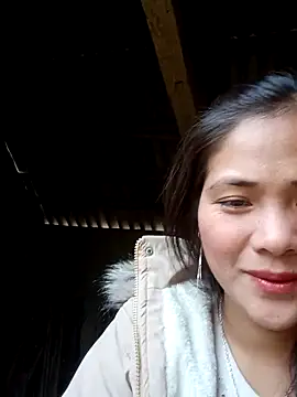 Snapshot of Lyssa-a chatting on 11/21/25, 04:33 Lyssa-a online show from 11/21/25, 04:33