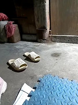 Snapshot of Lyssa-a chatting on 12/02/25, 12:49 Lyssa-a online show from 12/02/25, 12:49