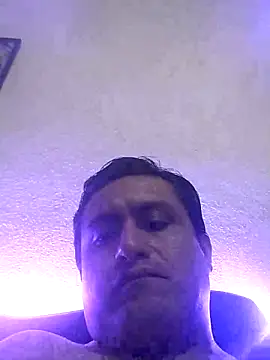 Snapshot of checheludo23 chatting on 02/20/26, 06:26 checheludo23 online show from 02/20/26, 06:26