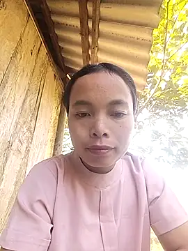 Nguyet2k4 online show from 11/30/25, 06:39