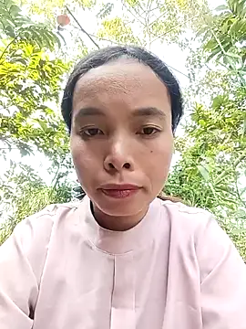 Nguyet2k4 online show from 12/01/25, 06:18