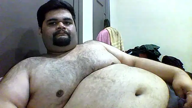 Snapshot of ShavenScope24 chatting on 01/12/26, 09:42 ShavenScope24 online show from 01/12/26, 09:42