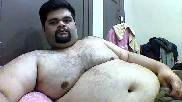 Snapshot of ShavenScope24 chatting on 01/14/26, 09:09 ShavenScope24 online show from 01/14/26, 09:09