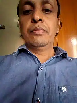 Snapshot of svk_05 chatting on 11/29/25, 06:38 svk 05 online show from 11/29/25, 06:38