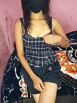 Snapshot of PenningStay chatting on 11/13/25, 07:40 PenningStay online show from 11/13/25, 07:40