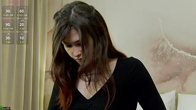 Snapshot of VivienTease chatting on 10/29/25, 01:41 VivienTease online show from 10/29/25, 01:41