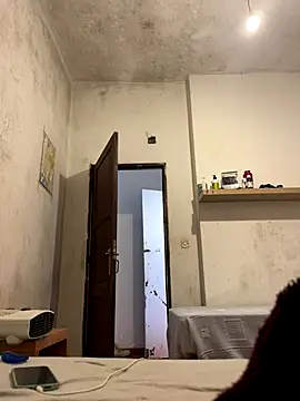 Snapshot of trongdick chatting on 10/16/25, 07:53 trongdick online show from 10/16/25, 07:53