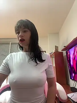 Snapshot of AlanaRius18 chatting on 11/18/25, 09:36 AlanaRius18 online show from 11/18/25, 09:36