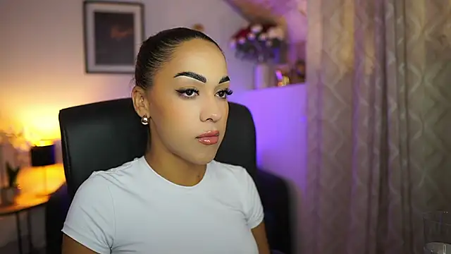 lanii4uxxx online show from 10/17/25, 12:52