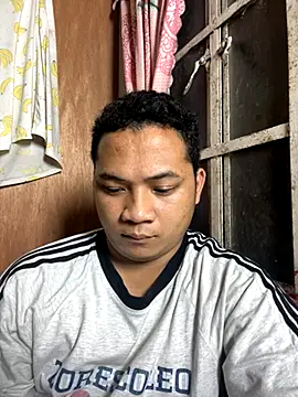 littleredbunny27 online show from 10/14/25, 12:06